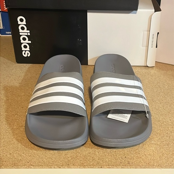 Adidas Adilette Shower Slides Sandals Shoes grey Pool B42212 new Mens Size 12 - Picture 5 of 13
